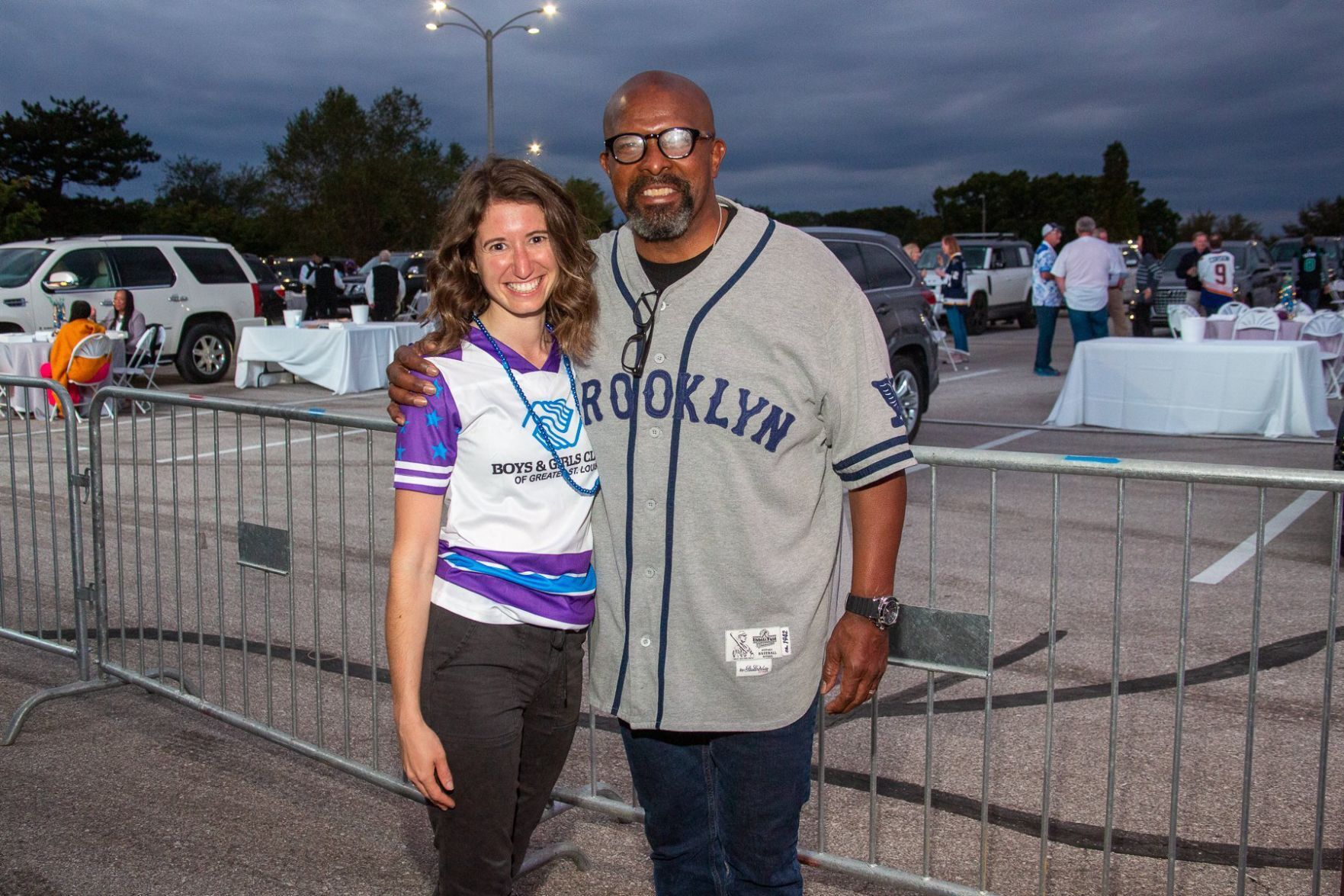 Abby Eisen, Rene Knott